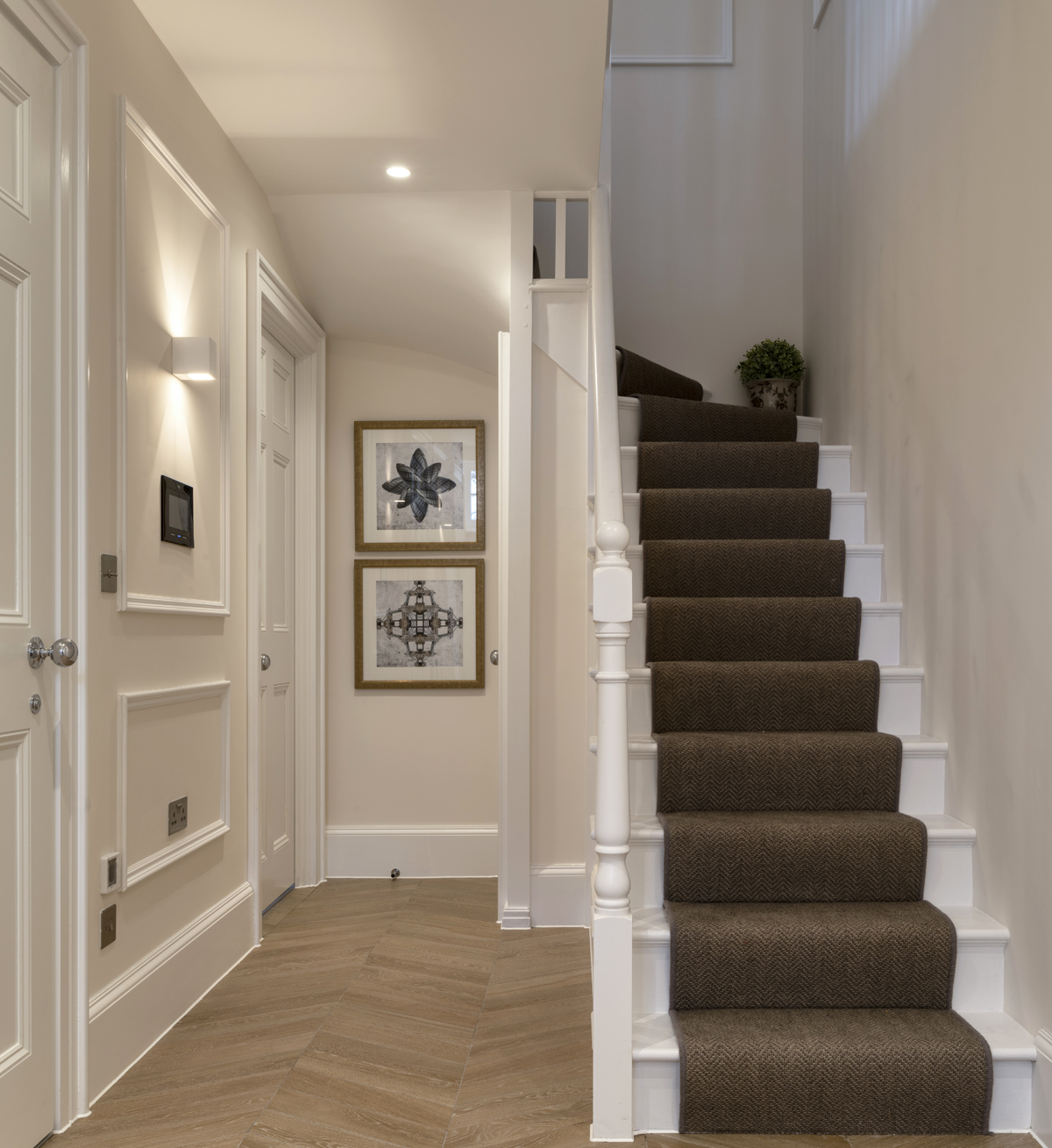 Staircase-The-Manor-Yogo-Bespoke